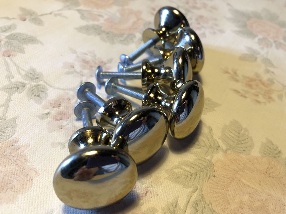 6 Puxadores novos dourados Ikea