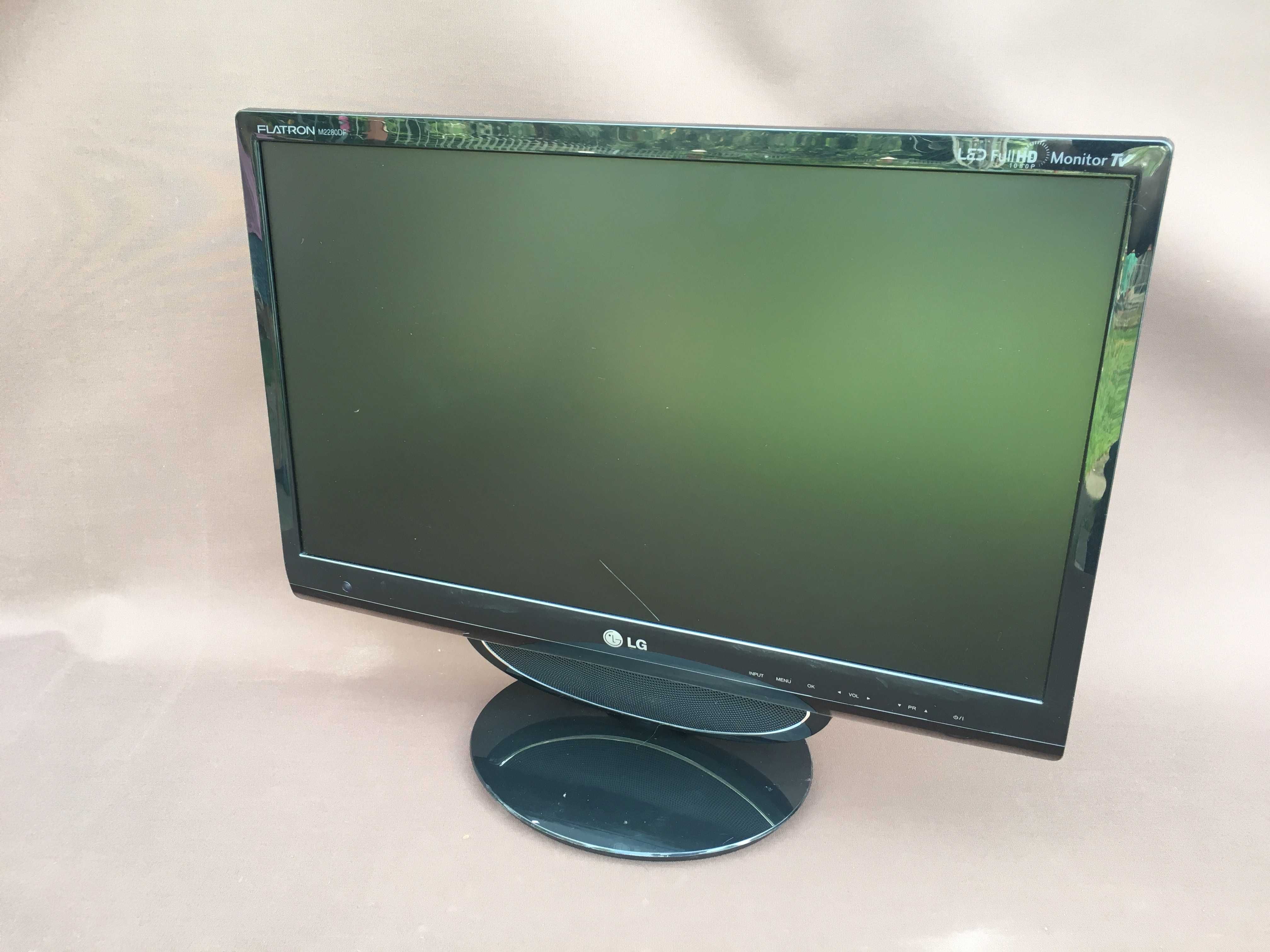 Telewizor 22" LG M2280DF sprawny