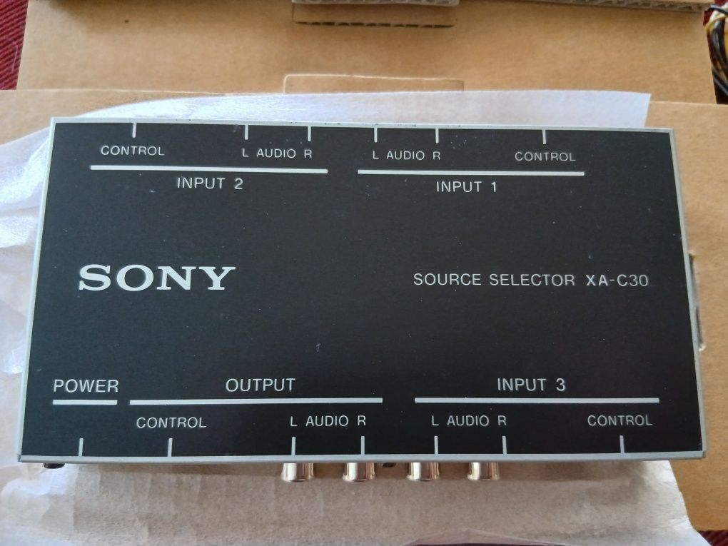 Sony XA-C30 seletor de fonte