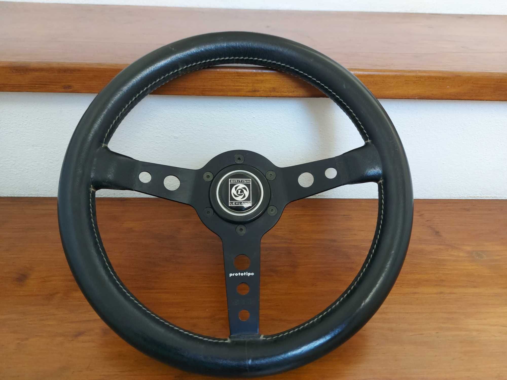 Volante momo prototipo para mini mk2 mk3