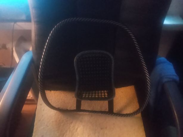 Подставка для спины на кресло
