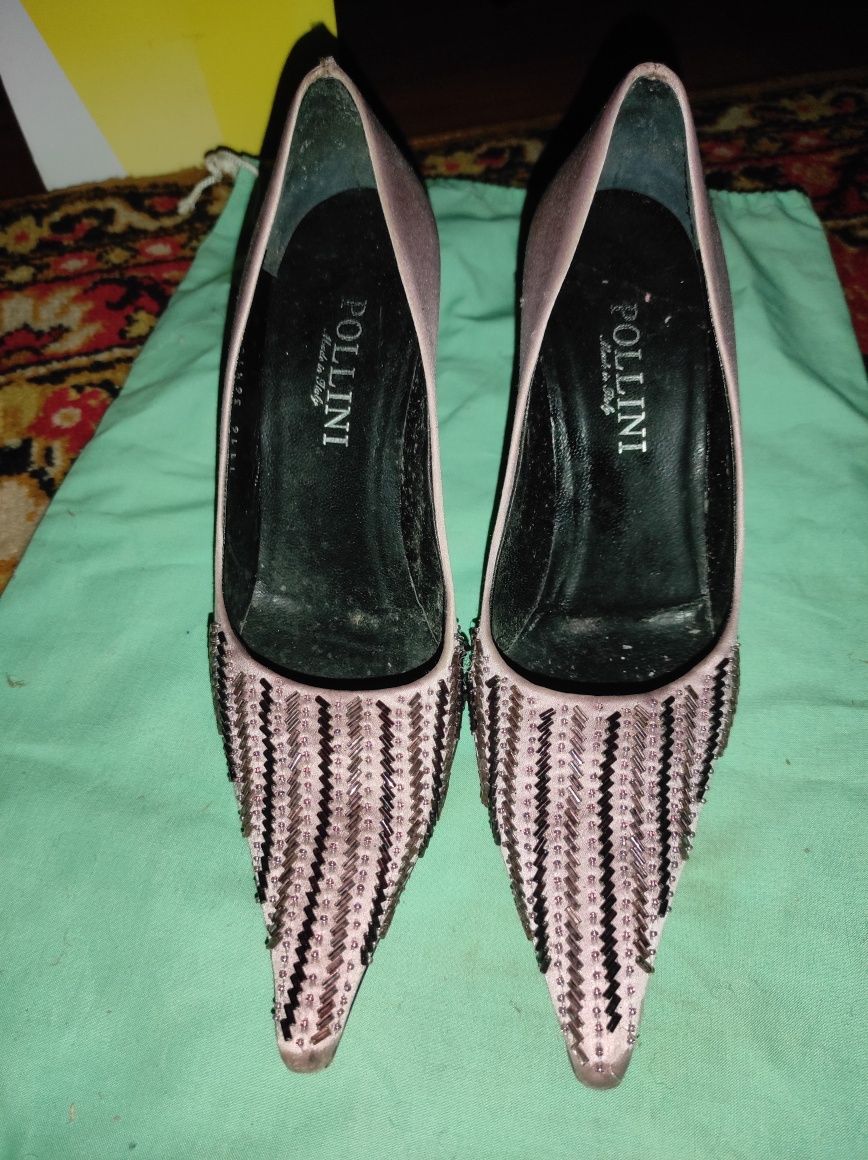 Шикарні жіночі туфлі Pollini, нарядні оригінал