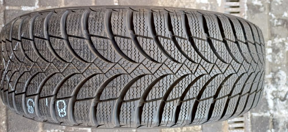 NEXEN 195/65R15 95T , pojedyńcza opona zimowa.