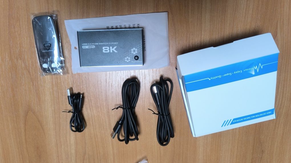 KVM-свич на 2 компьютера Addap KVMS03/2, 8k 30Hz, 4k 120Hz