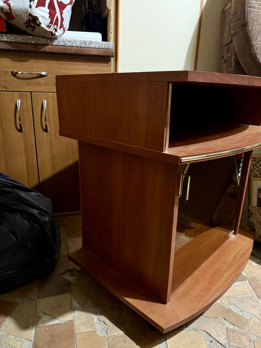 Тумба під телевізор