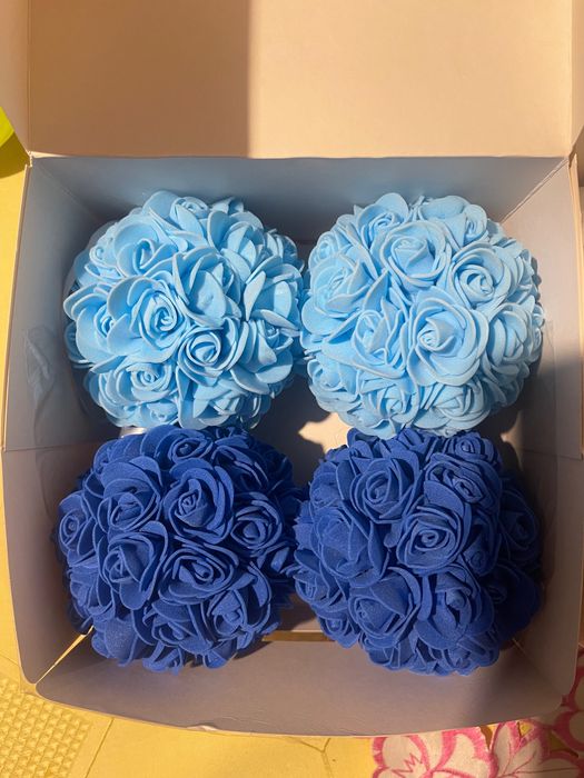 Bombki i misie z różyczek piankowych