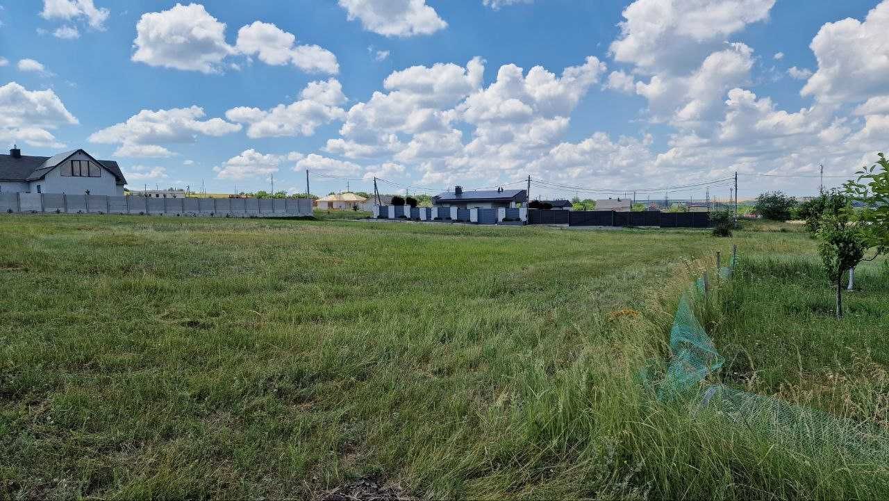 Продам участок в Братском от собственника.
