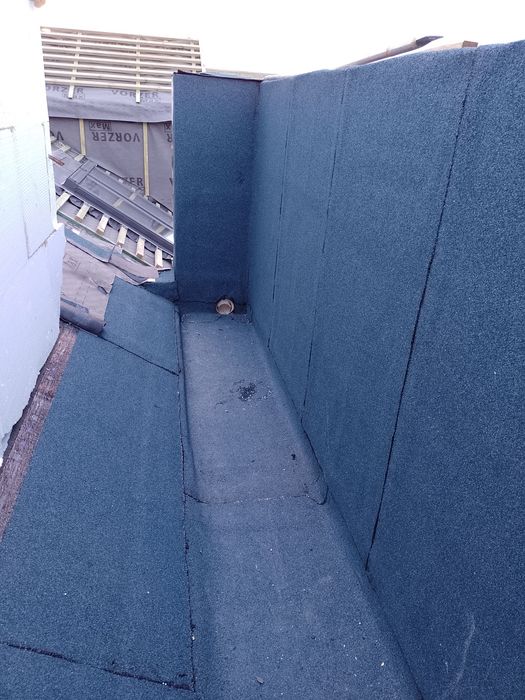 Dach dekarz hydroizolacja Membrana PCV TPO, papa termozgrzewalna