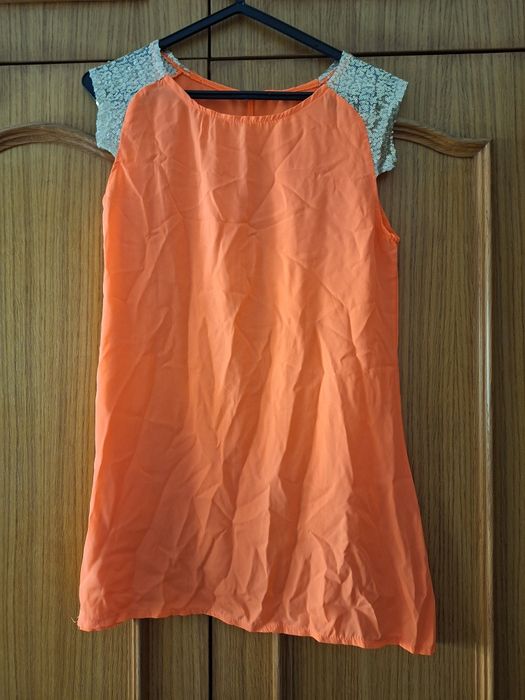 Camisola Laranja com Missangas Douradas T: M