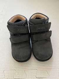 Buty dziecięce jesienno zimowe geox 22
