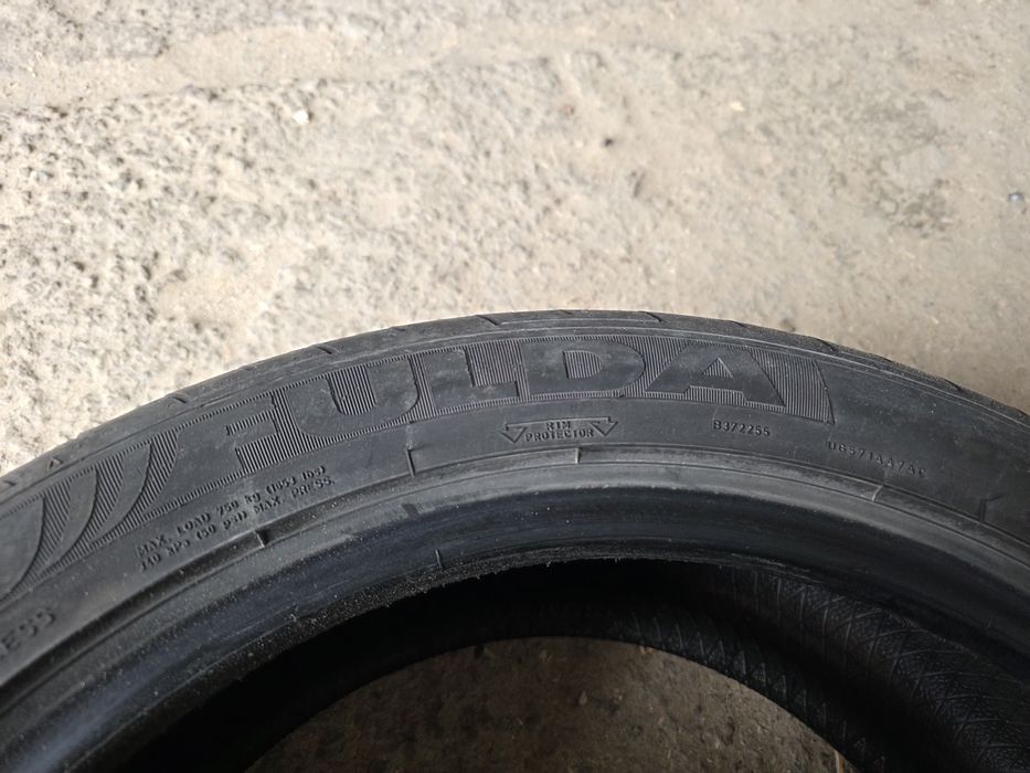 235/45/18 продам гуму б/у Fulda