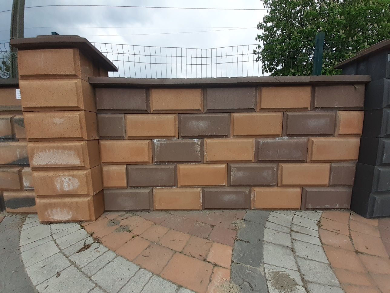 Блоки для Парканів підрваний камінь,Плитка Тротуарна 4-6-8см.