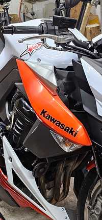 Owiewka kawasaki z1000 prawa