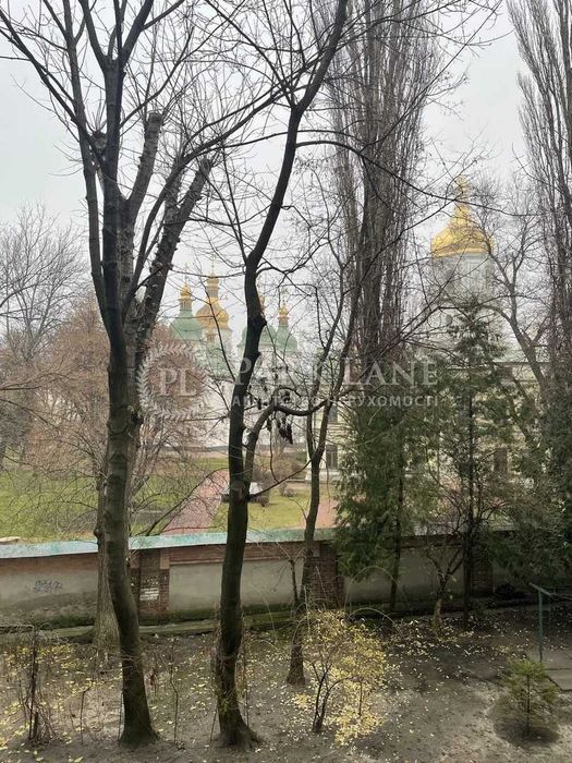 Продаж 3к квартири з новим ремонтом Золоті Ворота Софійський собор