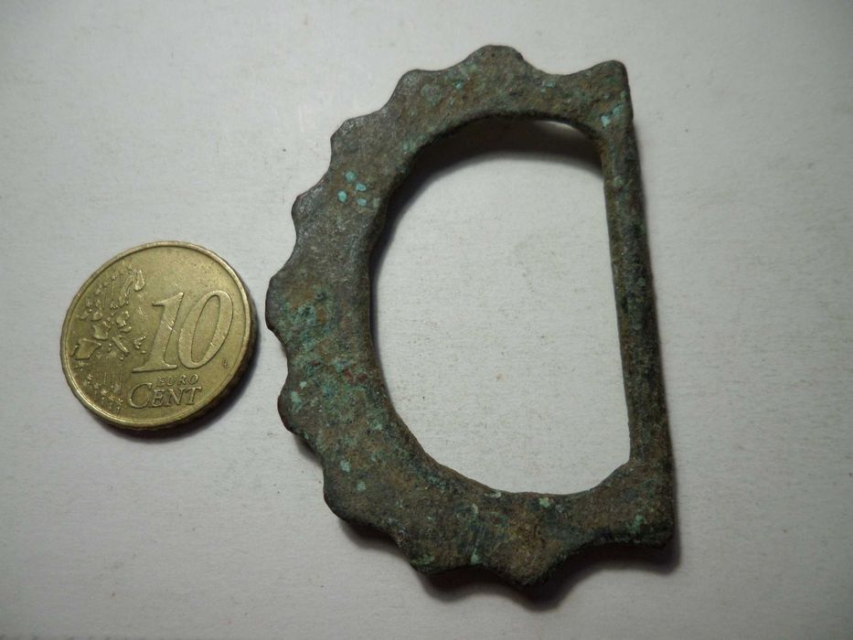 Fivela Antiga, Patina Verde