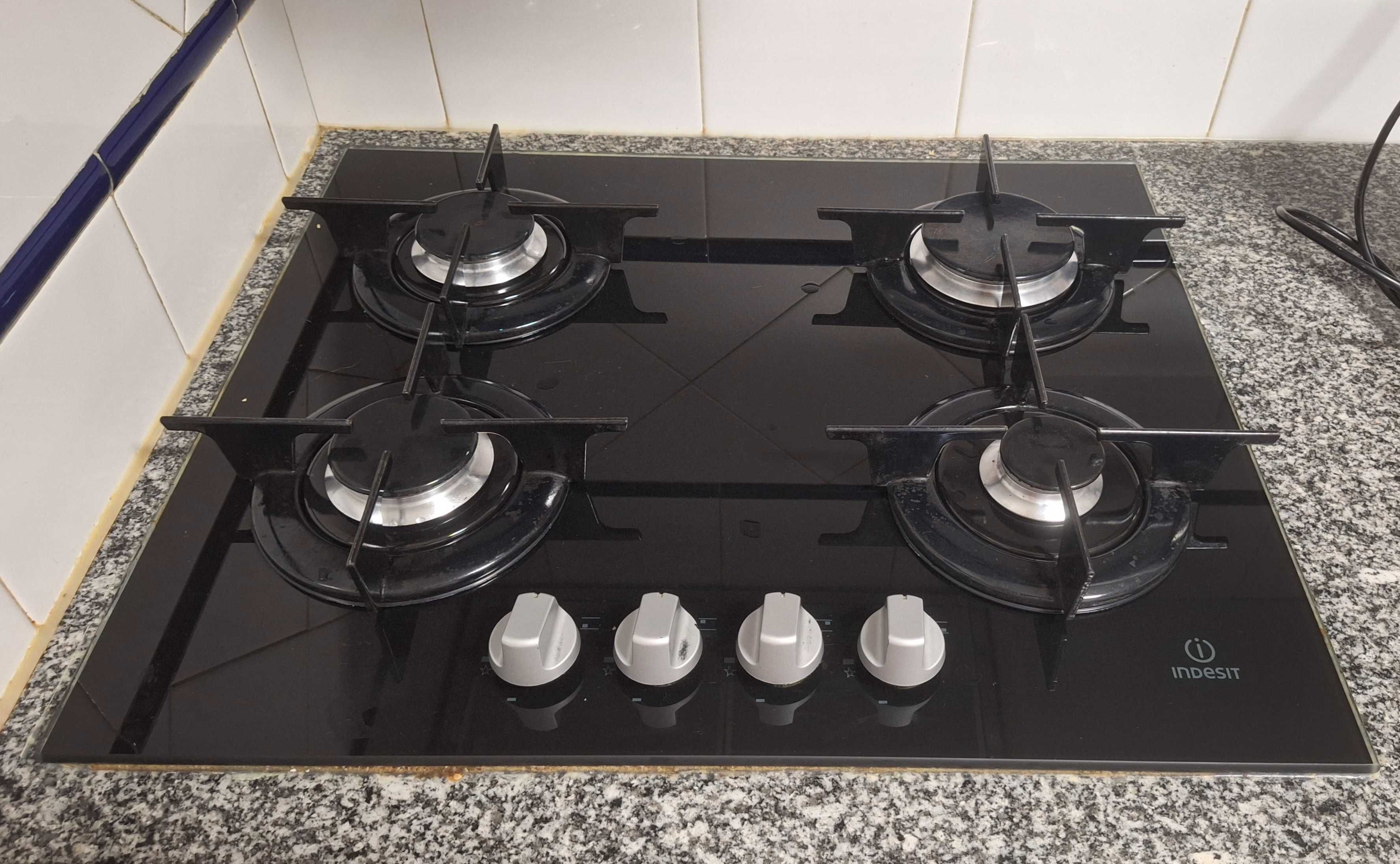 Placa de Fogão de Encastrar Gás Natural INDESIT