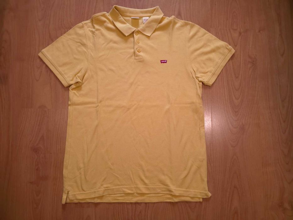 Polo Levis strauss novo