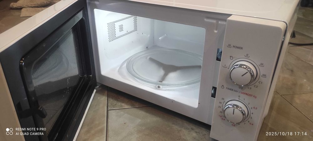 Mikrofalőwka Panasonic i Toshiba