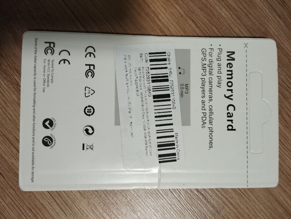 Karta Micro SD 64GB + Adapter