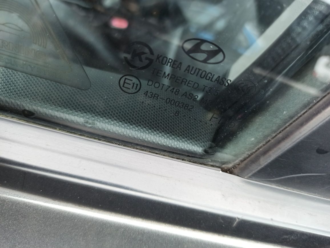 Hyundai i30 lampa prawa lewa przód zderzak maska lift soczewka