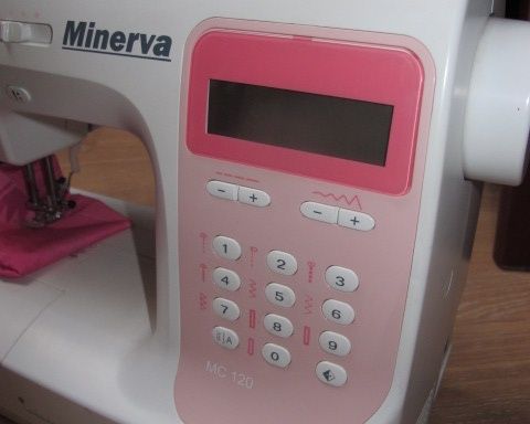 Швейная машинка Minerva MC 120