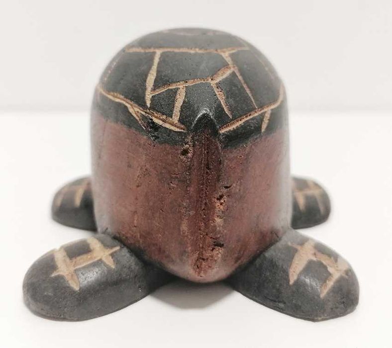 Tartaruga de madeira