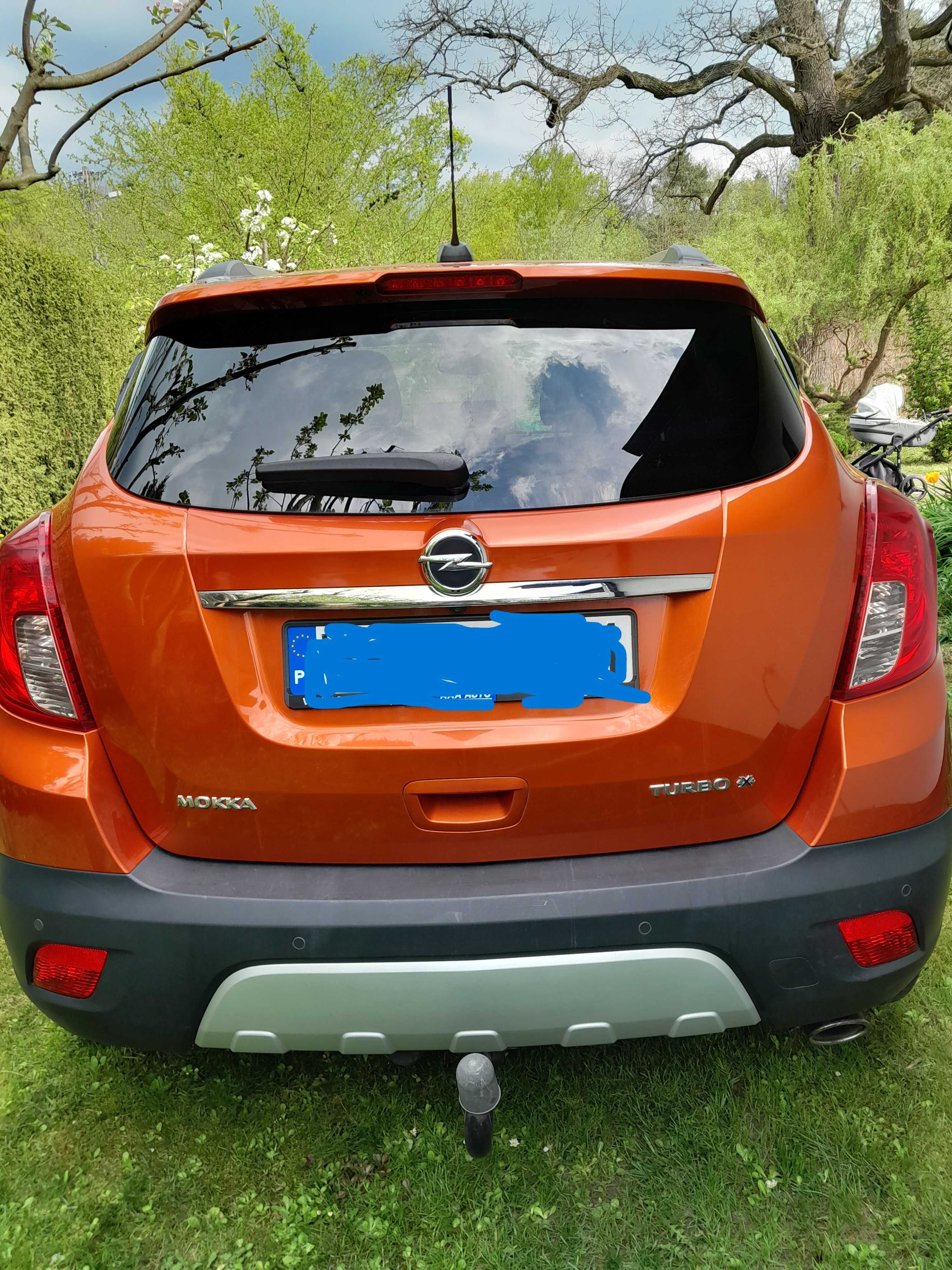 Opel mokka 2015r. 1,4 T, Cosmo benzyna+gaz/hak+komplet 4- kół zimowych