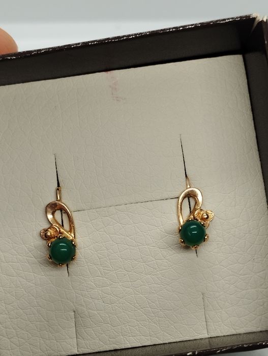 Золотые сережки СССР с хризопразом 3.67 грамма