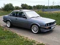 BMW Seria 3 BMW E30 coupe 2.7