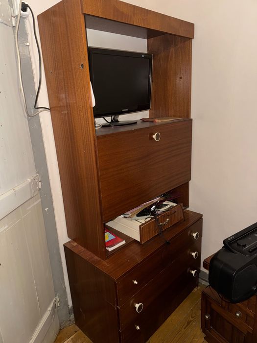 Armário de televisão