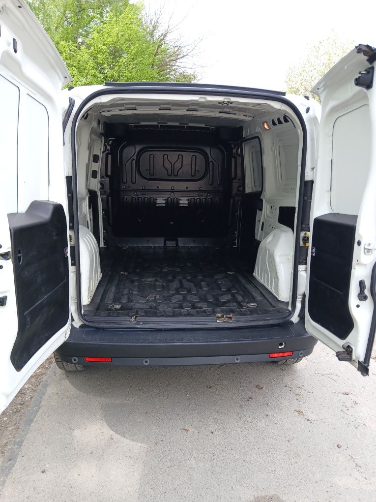 Fiat doblo maxi multijet 105s