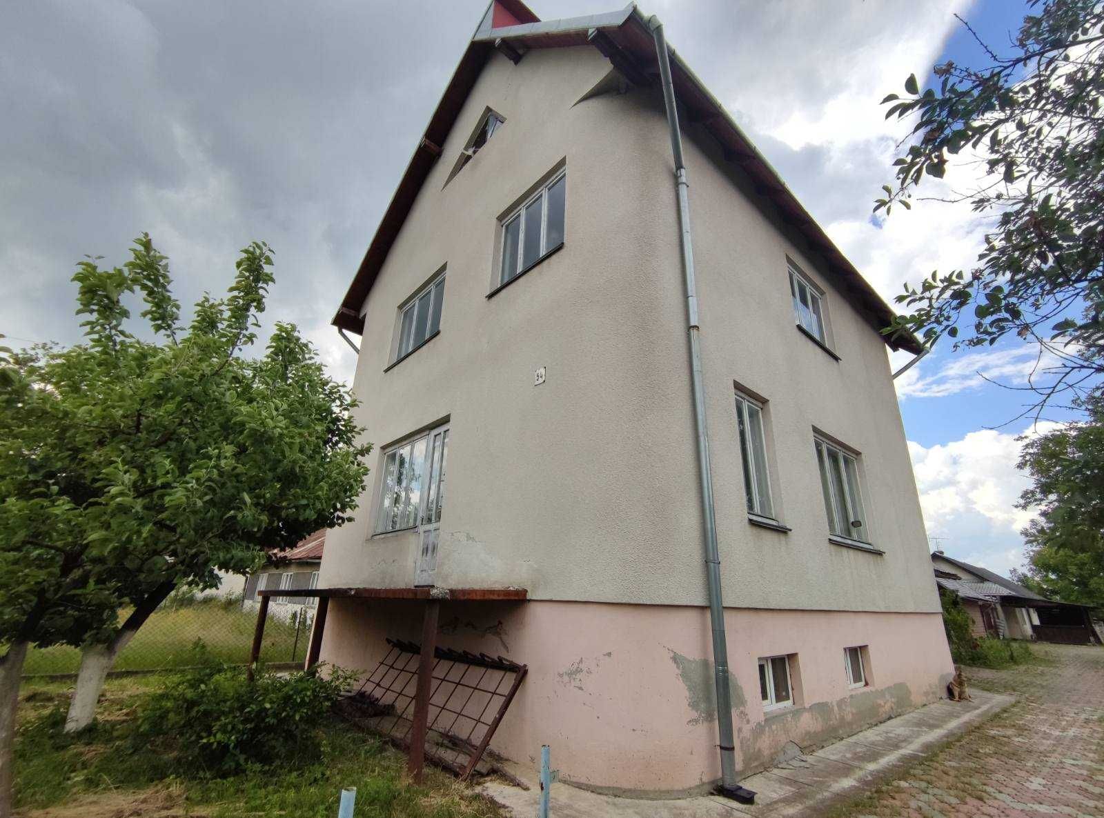 Продається добротний цегляний будинок в с.Грабовець по вул.Поповича 54