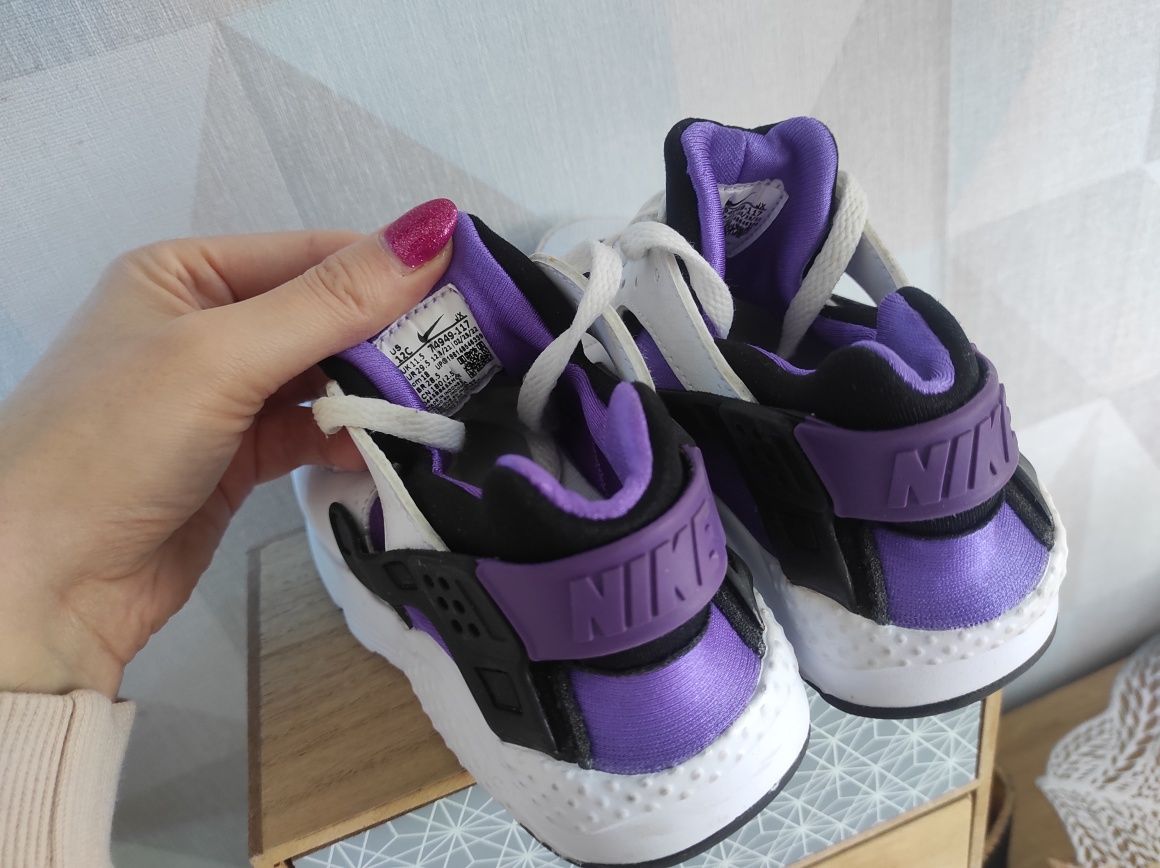 Nike Air Huarache adidasy buty dziecięce 29,5 super stan wiosna