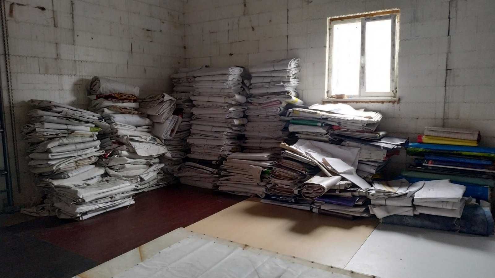 Продам банери б/в різних розмірів