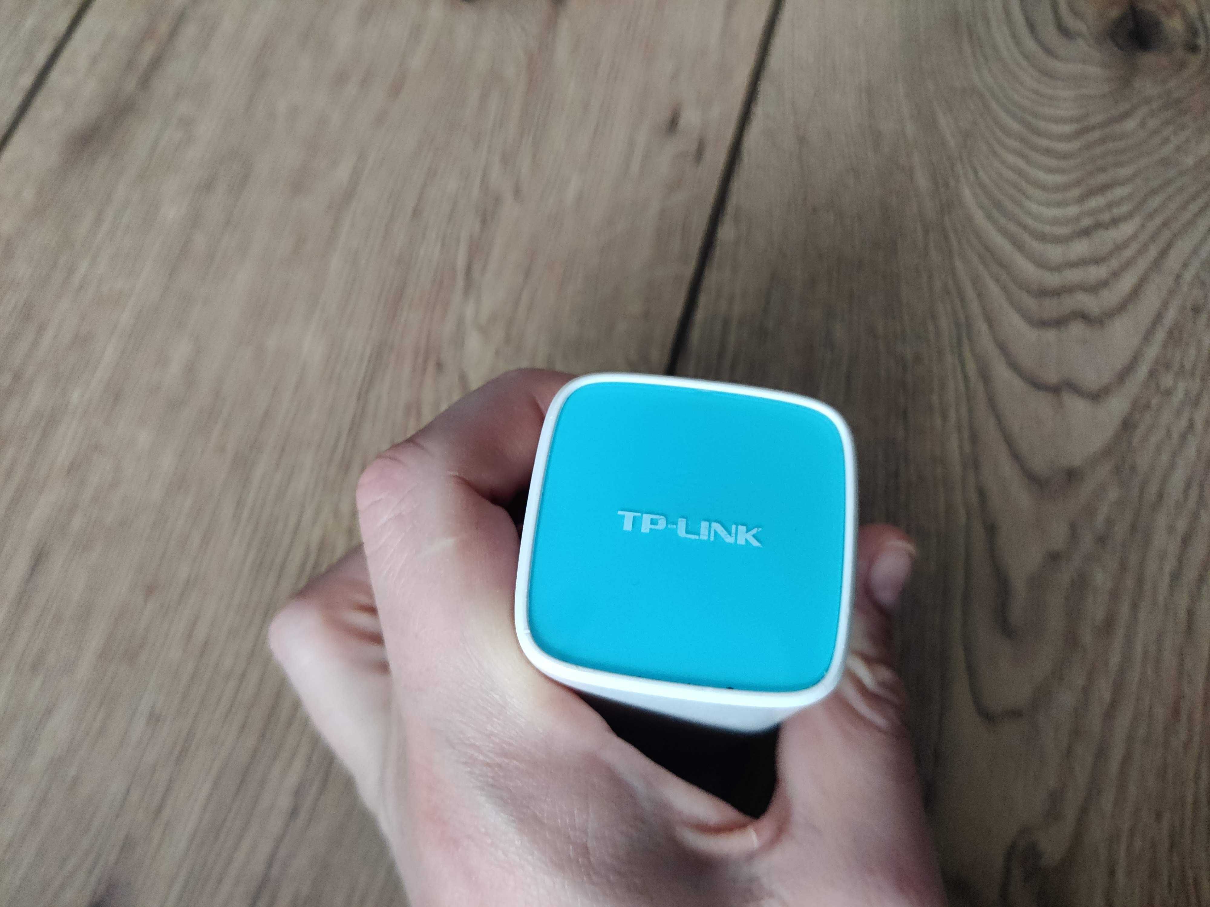 Powerbank 10400mAh tplink z latarką 2 wejścia usb