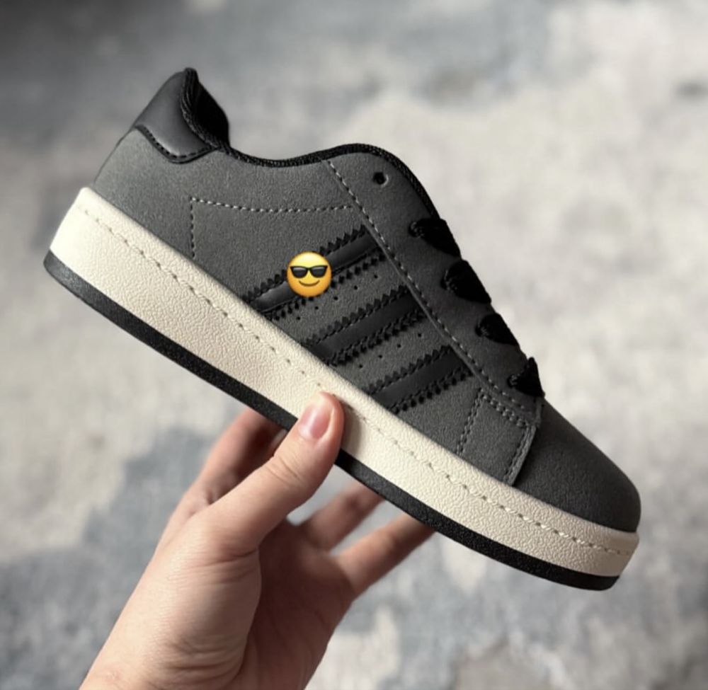 Кеди Adidas для хлопчиків та дівчаток