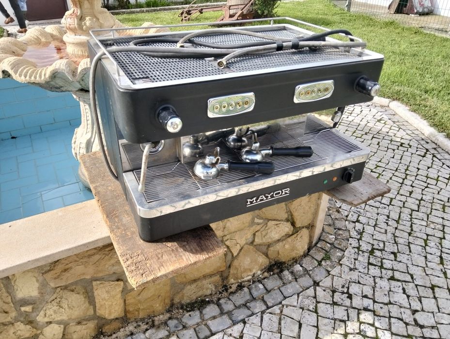 Máquina de café Mayor profissional e moinho