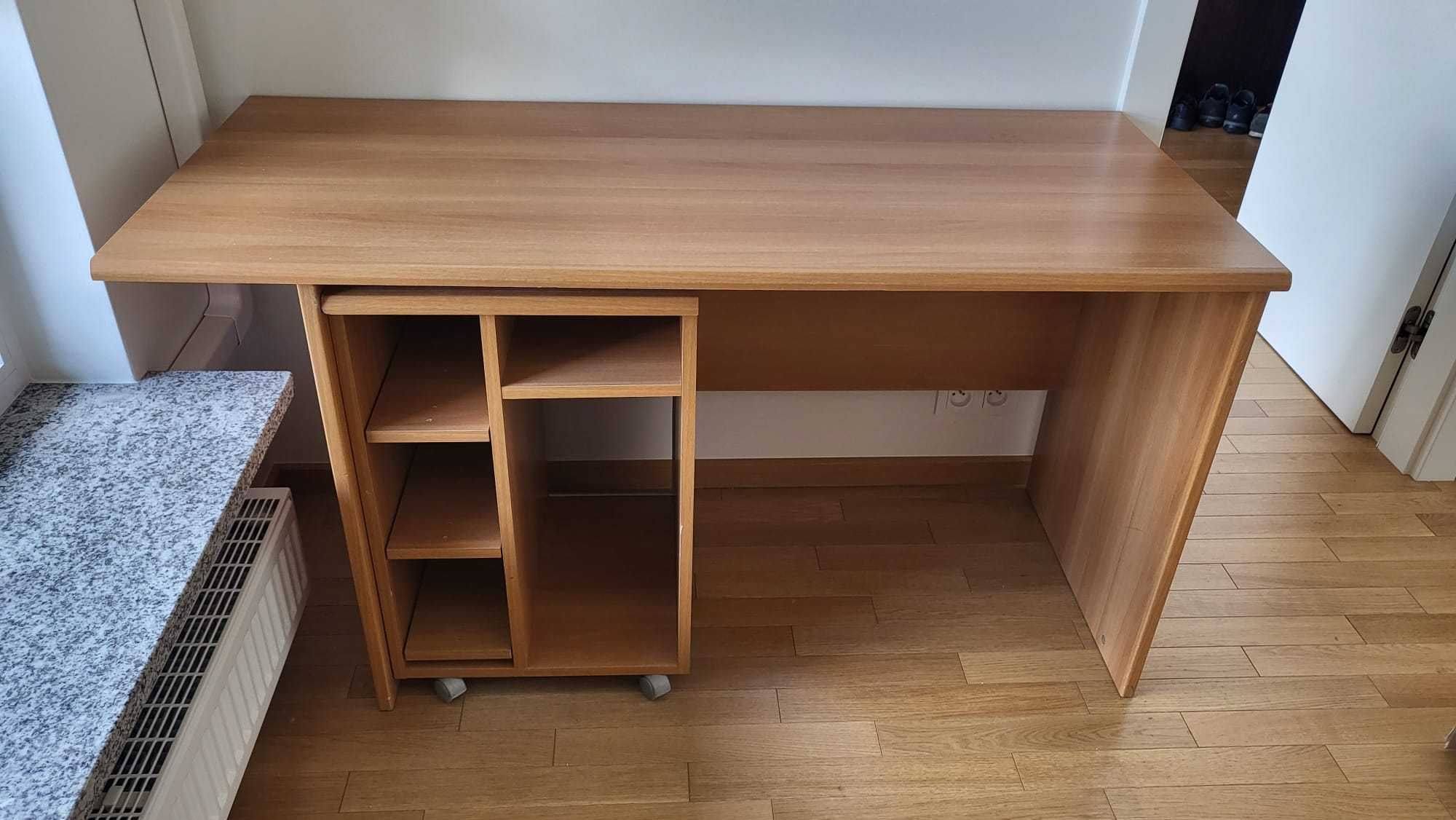 Zestaw mebli wysoka jakość - biurko, witryna, szafa, półki