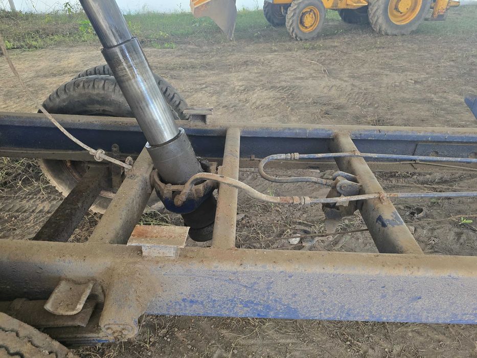 Reboque agricola tribasculante galucho 10000 kg - usado