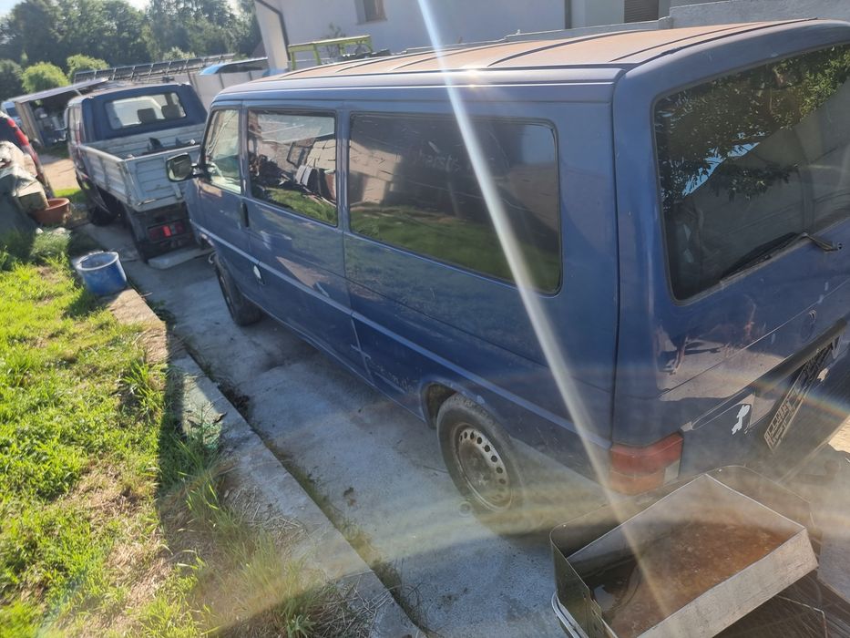 Vw t4 wywrotka  plus  druga caravella  w pakiecie