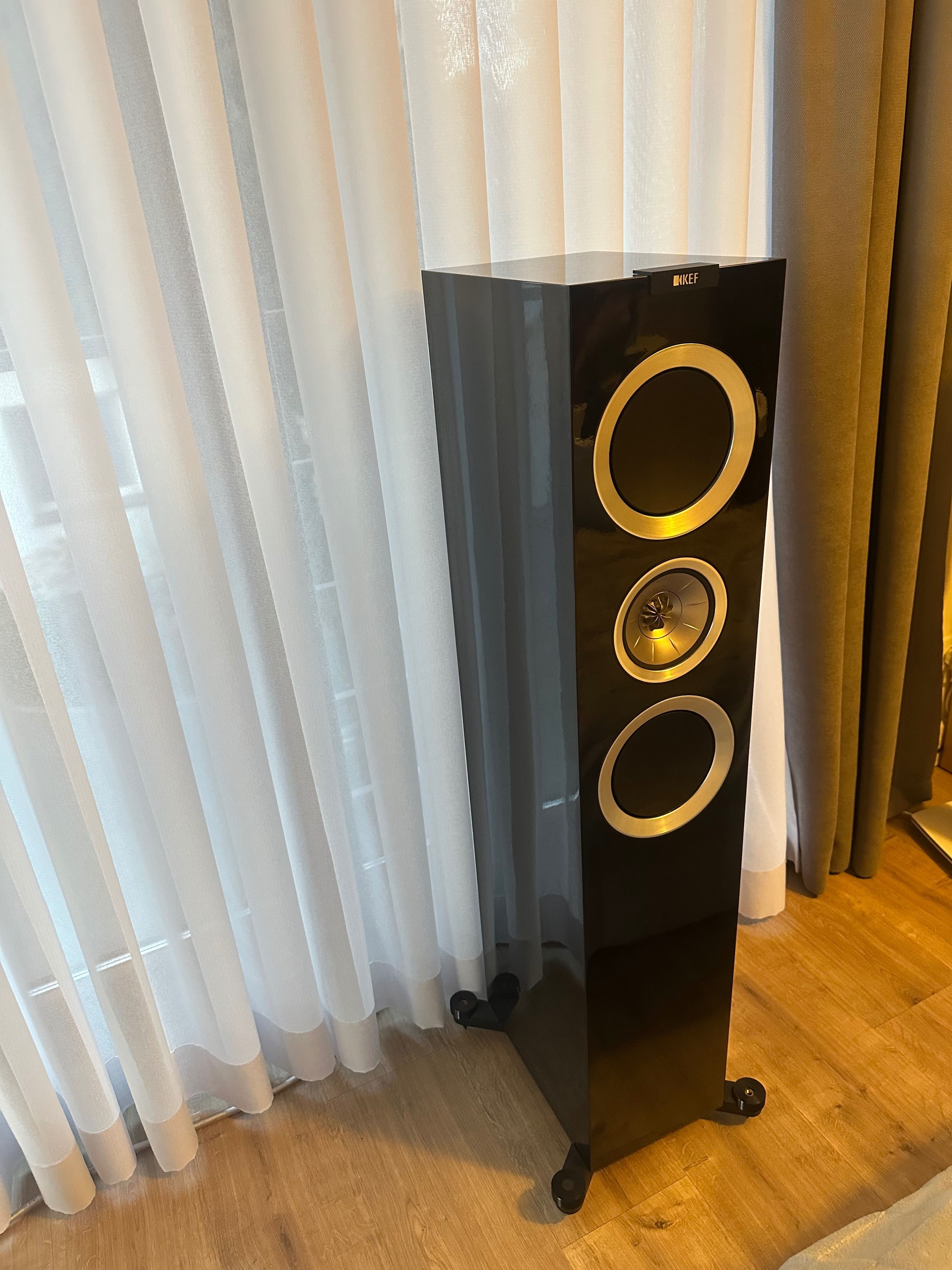 Kolumny KEF R700 piano black plus kable melodika 2x3m. !!!