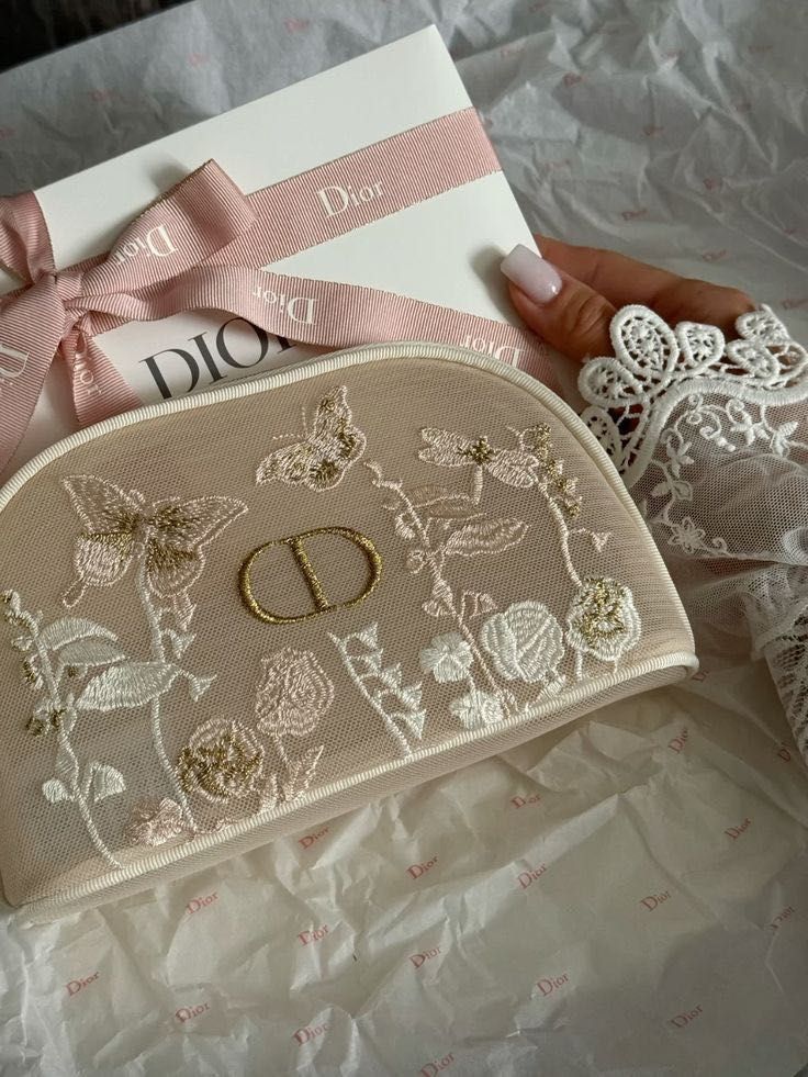 Косметичкa Christian Dior