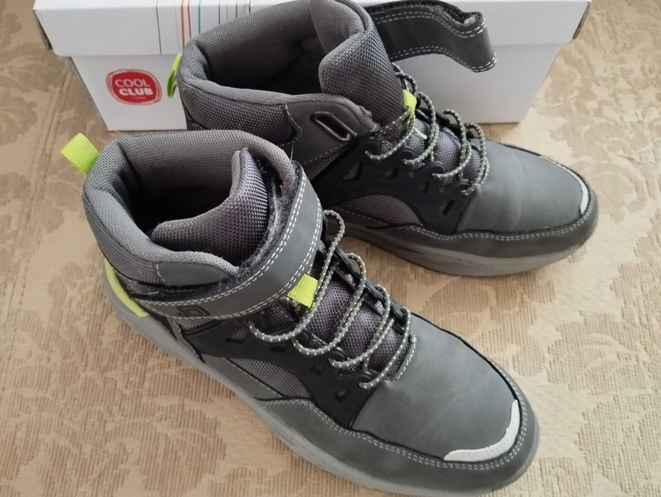 Dziecięce buty zimowe firmy CoolClub rozmiar 36.