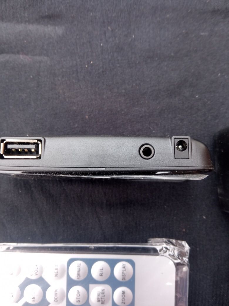 Sprzedam DVD box Manta MP 001