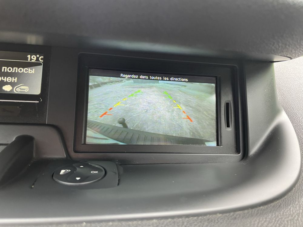 Автомобіль Renault Scenic