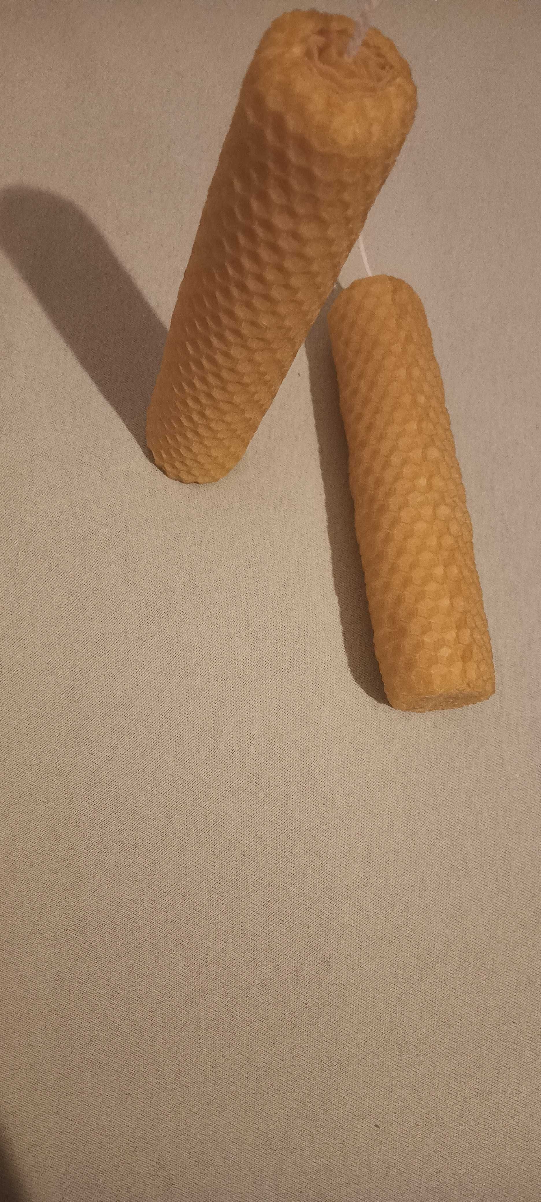 Świeca z wosku pszczelego, węzy pszczelej