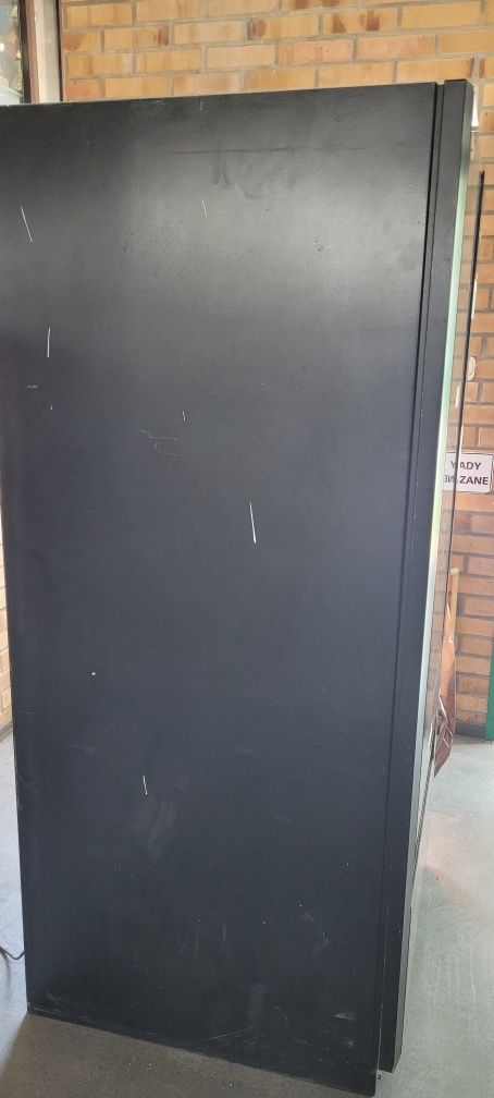 Automat vendingowy model 650 dotykowy ekran