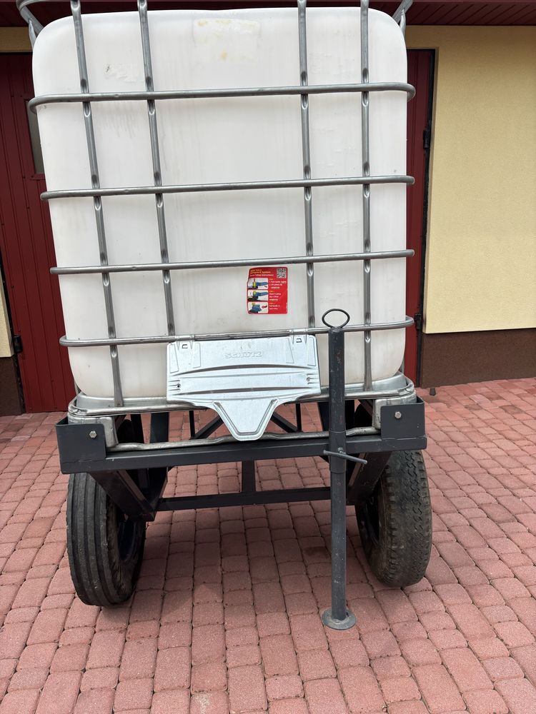 Mauzer 1000 l + wózek