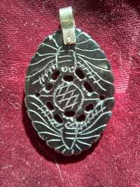 Pingente / Amuleto Morcego Fortuna Jade Preta e Prata