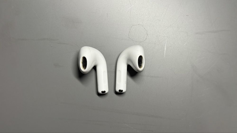 Air Pods generacja 4 ANC aktywna redukcja szumu
